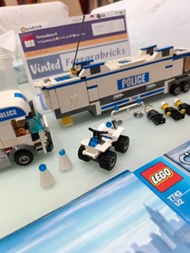 LEGO 7743 city police command truck with instructions.