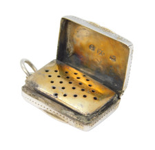 William IV Sterling Silver Floral Pattern Vinaigrette Antique 1834 Birmingham