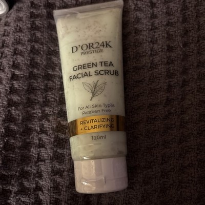 D'OR24K Prestige Green Tea Facial Scrub