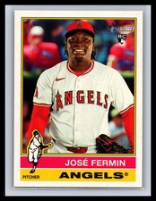 2025 Topps Heritage #526 José Fermin Base Rookie Card RC. rookie card picture
