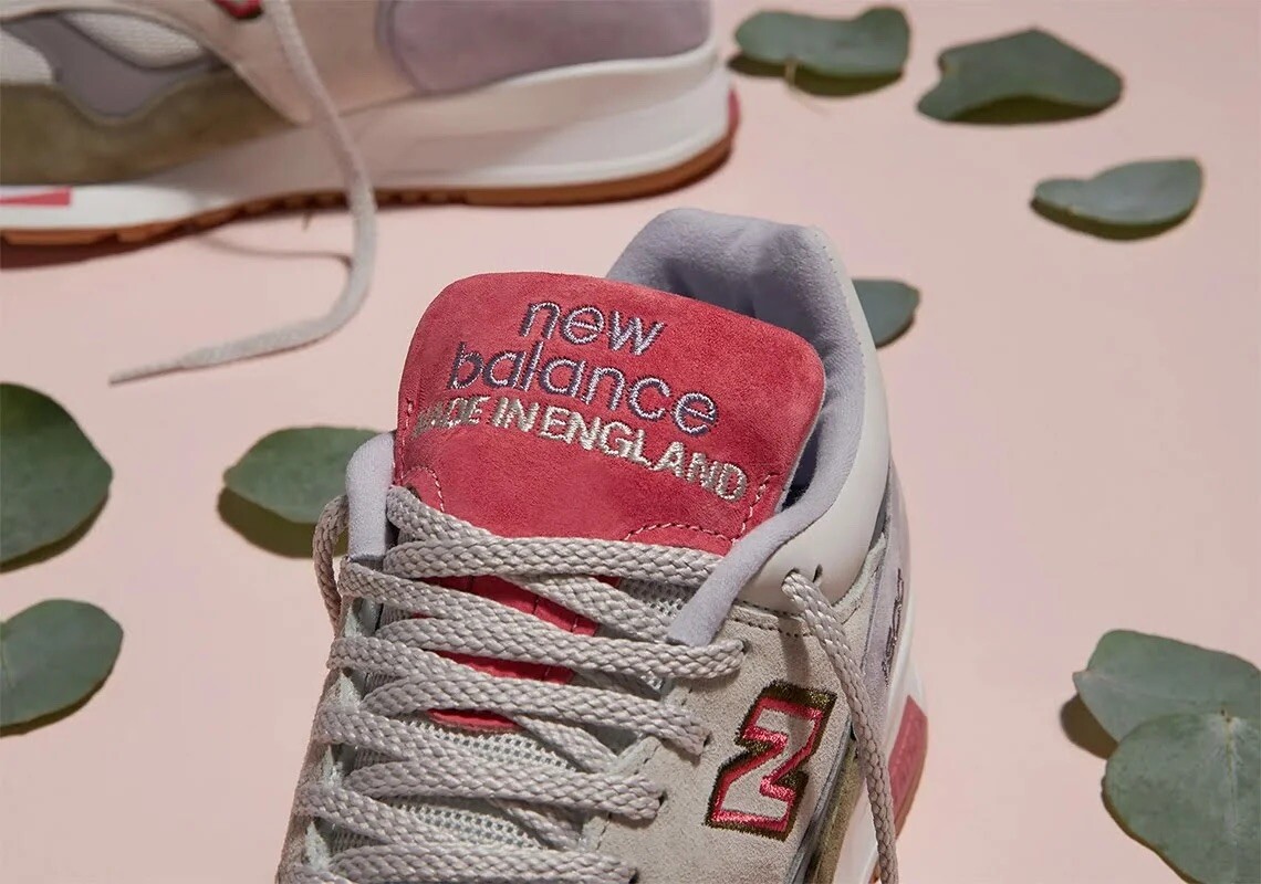 END New Balance Rainbow Eucalyptus 1500 