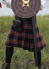 8 Yard Kilt, Schottenrock, Black Stewart Tartan, Größe S