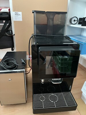 Franke A400 Kaffeevollautomat/Kaffeemaschine inklusive Milchkühler 