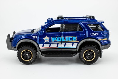 2016 Matchbox #80 Ford Explorer BLUE | MBX POLICE CSI | MINT