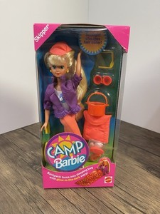 Barbie 1993 Camp Skipper Fabriqué en Malaisie NRFB