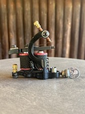 Black and red tattoo machine Coil