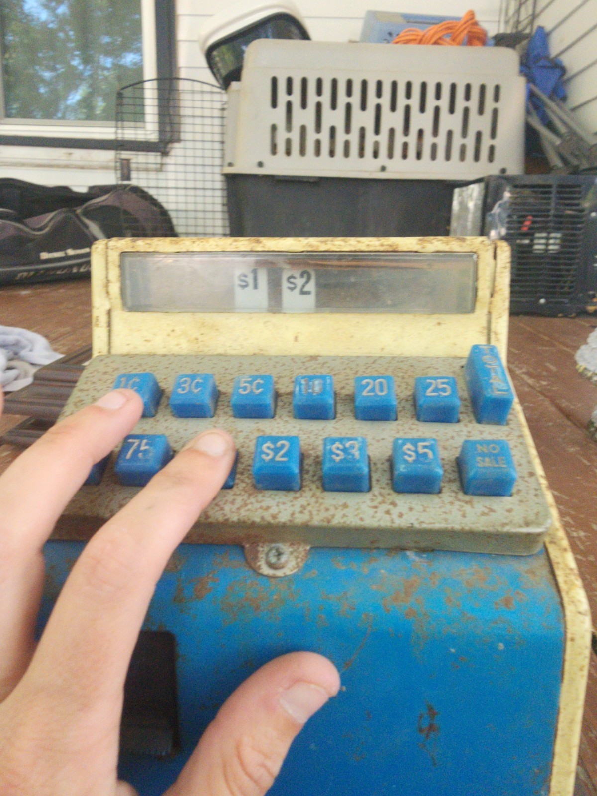 как выглядит Vintage Antique Durham Industries Metal Tin Toy Cash Register. Japan, Works фото