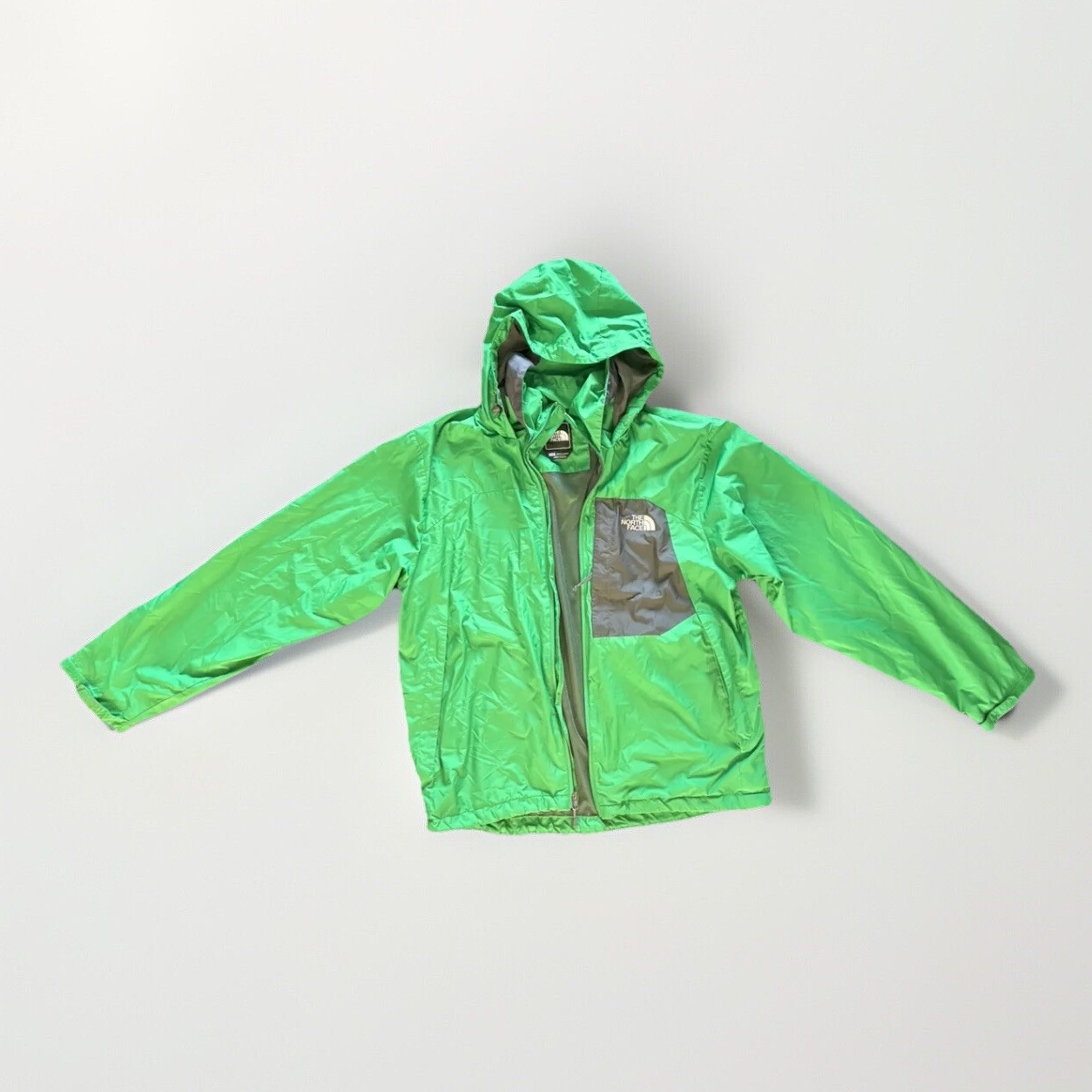 The North Face Jacket for Men Medium Size Outdoor Adventure Coat