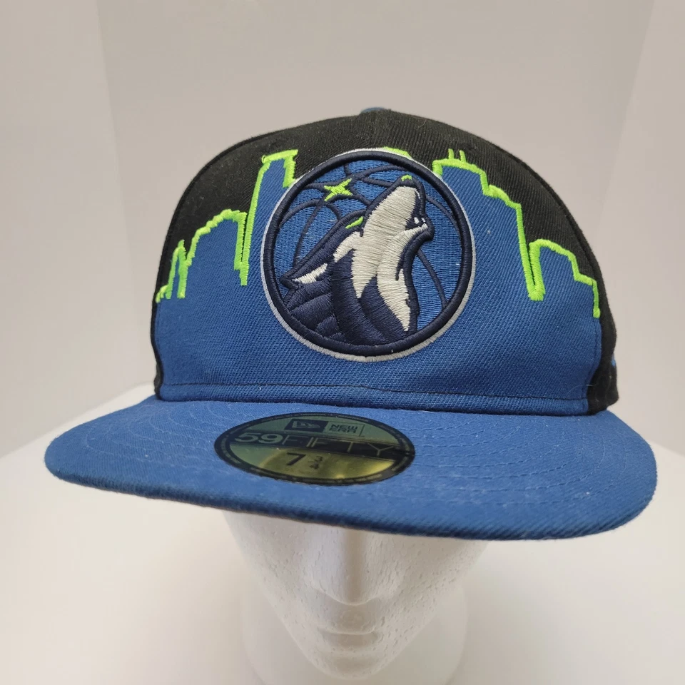 Minnesota Timberwolves 59FIFTY New Era Fitted Hat 7 3/4 Blue Black Skyline Logo - Image 2 of 4