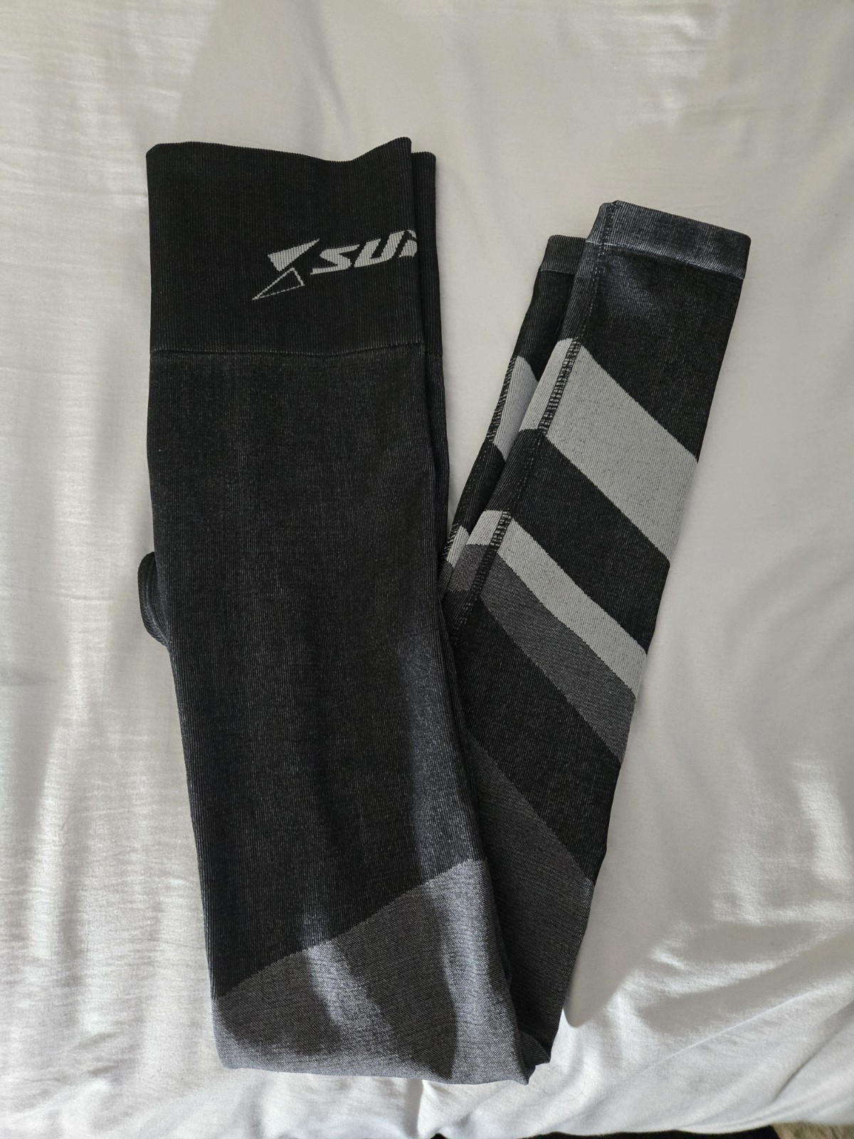 SUPACORE Women's Training Compression Leggings Sp… - image 1