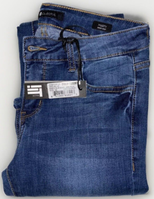 Marty Slim Boot Medium Blue Jeans Size 26/2