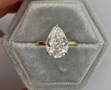 3.00 TCW Pear Cut Moissanite Women's Engagement Wedding Ring 9ct Two-Tone Gold