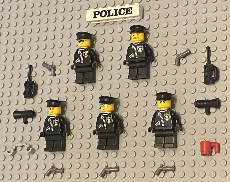 LEGO Police Minifigures Lot 5 Policemen Town City First Responders Guys Minifigs - Image 4 of 4