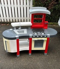 Spielk&uuml;che mit echten Wasseranschluss
