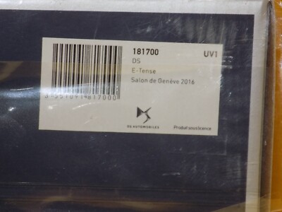 CITROEN DS E-tense Salon De Geneve 2016 1/18 Diecast Model Car by