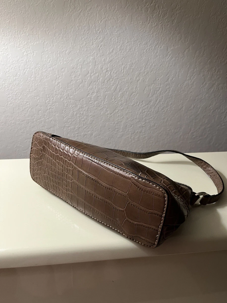 Tommy hilfiger brown best sale purse