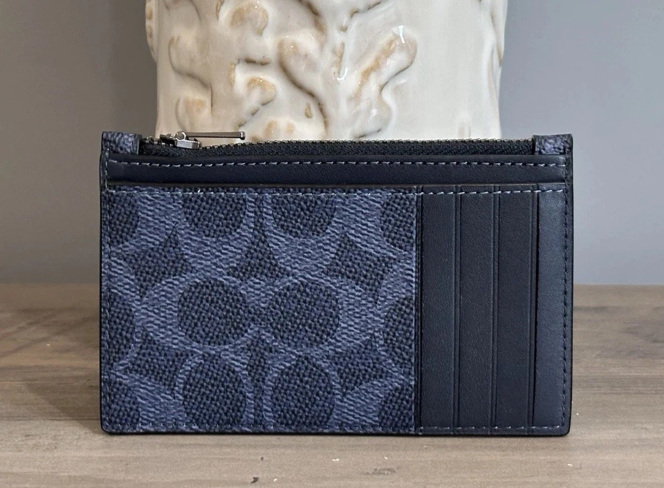 Estuche para Tarjetas COACH CBJ98 Cremallera Firma Lona y Cuero Gráfico Coach Azul Marino/Rojo Negrito Foto 3 de 4