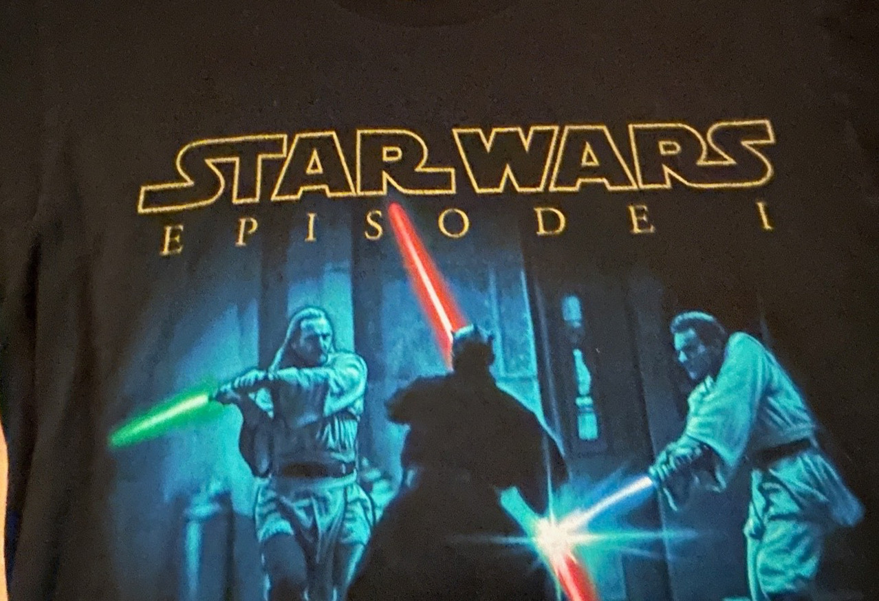 Vintage Star Wars Episode I T-Shirt. Jedi vs Sith… - Gem