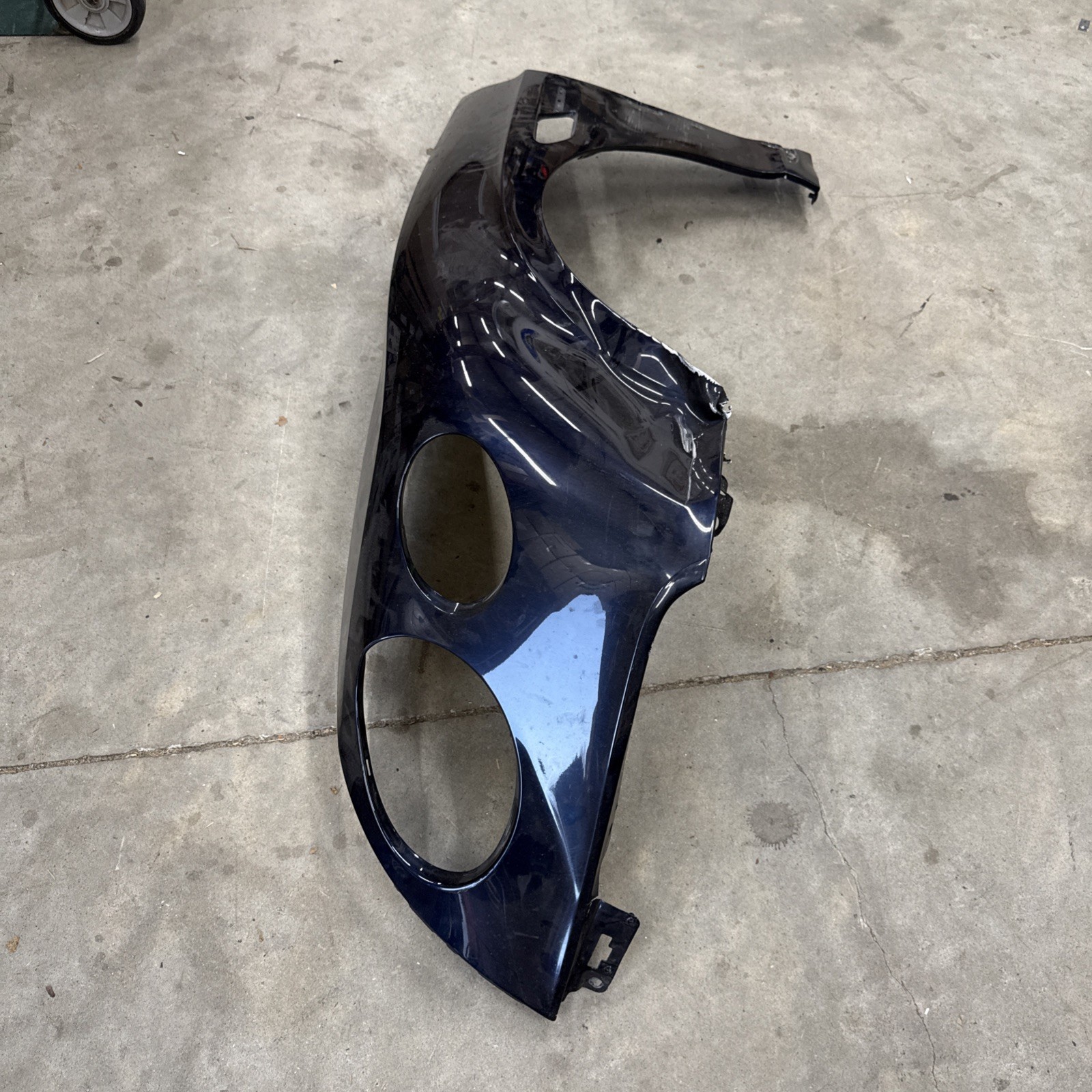 BENTLEY GT GTC FENDER LEFT DRIVER 2016 2017 2018 3W8821021BA OEM DAMAGED