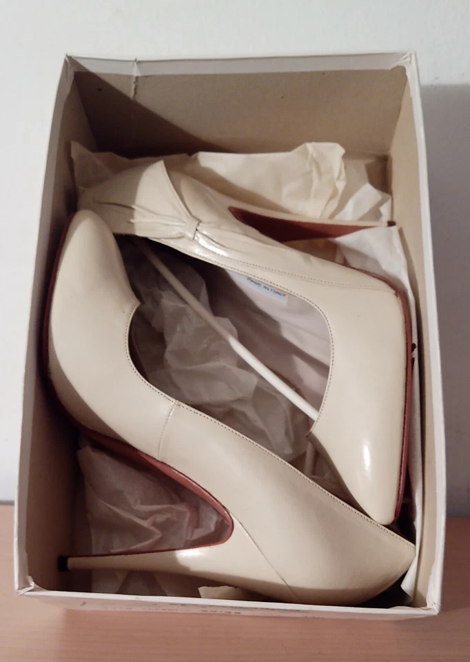 Bus Palladium Cobretto 130 (beige) 5" pump SZ40 *NEW* w/box - Image 2 of 4