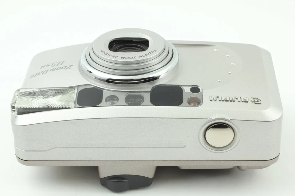 🚀🎁《COMO NUEVA EN CAJA》Cámara fotográfica Fujifilm Zoom Fecha 115SR plateada 35 mm de JAPÓN✈✈✈✈ Foto 4 de 4