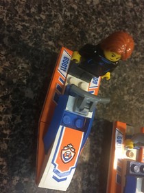 M Lego Partial Build 60011 City Surfer Rescue w/ 2 Minifigures Minifig Surfer 