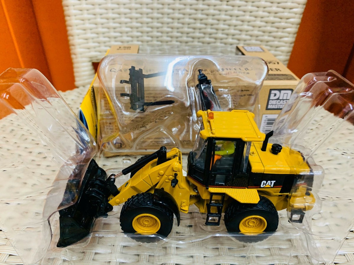 Caterpillar Cat 924G Versalink Wheel Loader 1:50 Scale