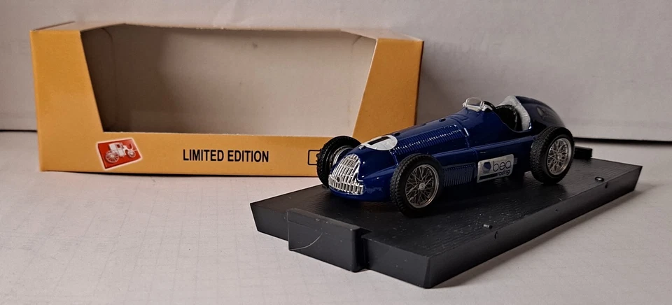2099. BRUMM PROMO Exclusive S04/17C ALFA ROMEO 158 (Alfetta) 1950  “Saudi Bea” - Immagine 4 di 4