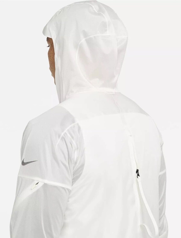 NIKE　STORM-FIT　RUNNING DIVISION　XL メンズ Amazon.com: Nike Storm-FIT ADV Run Division Men's Running
