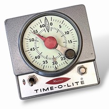 VTG Time-O-Lite Master Industrial Darkroom Timer Model M- 59 Works 25