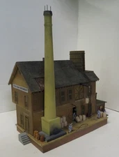 FOX RUN BREWERY. CUSTOM CAMPBELL. BUILT. WOOD. DETAILED. WEATHERED. UNIQUE! HO