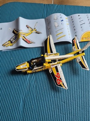 LEGO TECHNIC: Düsenflugzeug-42044