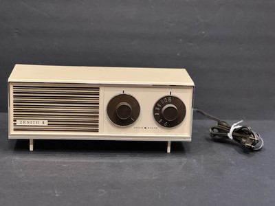 1960s Solid State Zenith Radio - Works Great - 5x5x11.5''