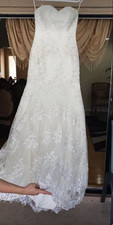 Ivory Strapless Lace Mermaid/Trumpet Wedding Dress Train Regular Size S