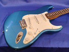 SQUIER Electric Guitar Classic Vibe '60s Stratocaster Used