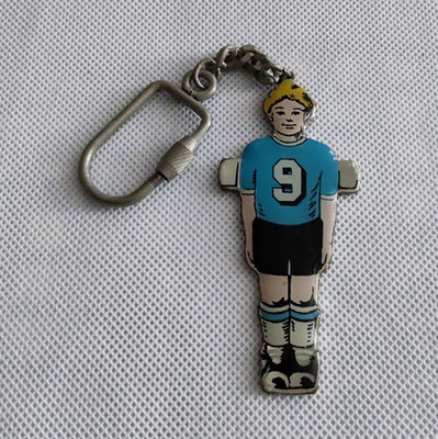 Seltener IBM Vintage Schlüsselanhänger   Kicker-Figur / Fußballer