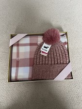 Pink And White Winter Hat And Scarf Set One Size