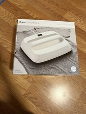 Cricut EasyPress 2 Heat Press - White 12 x 10 inch