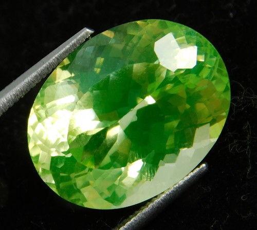 Gemma Forma Ovale Zaffiro Russo Verde 18,70 Ct Nuova Vintage Alta Qualità - Foto 9 di 12
