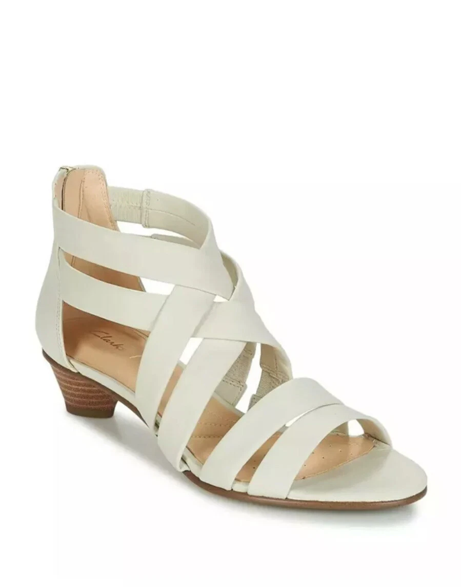Sandali Clarks Mena in pelle bianco sporco di seta taglia UK 4 D EU 37