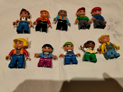 LEGO DUPLO LOTTO DI 10 PERSONAGGI MINIFIGURES MISTI USATI