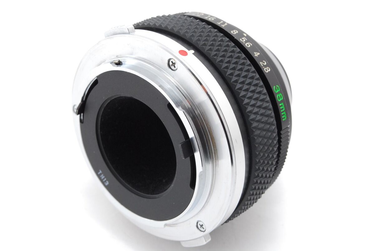 Excellent++++ Olympus OM System Zuiko Auto Macro 38mm f/2.8 Excellent++++ Olympus OM System Zuiko Auto Macro 38mm f/2.8