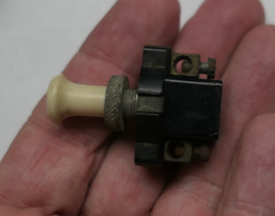 Interruptor accesorio tablero original Porsche 356 Pre-A 356A - tiro único Foto 3 de 4