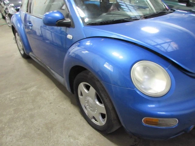 PLASTIC ENGINE COVER Volkswagen Beetle 2001 01 838559 - Изображение 3 из 4