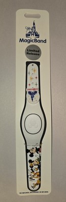 NEW 2021 Walt Disney Magic Band 2 WDW 50th Anniversary Mickey and Friends White