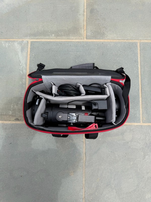 Apurture Light Storm LS 60d Focusing LED Video Light Kit w/Bag, Barndoors, D-Tap