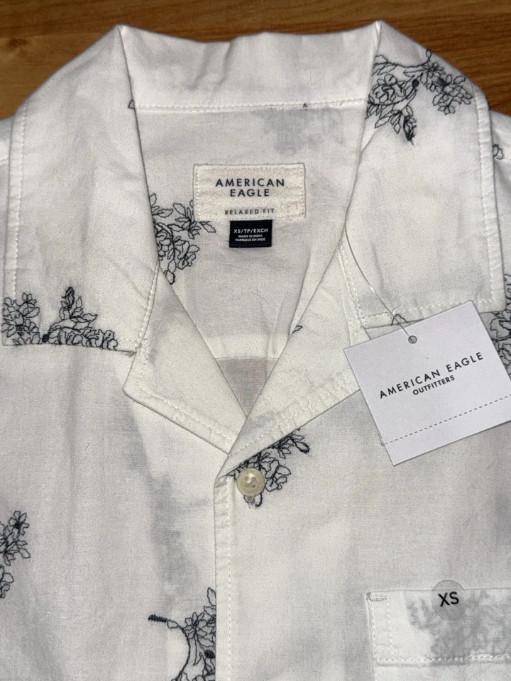 AE Poolside Linen Blend Floral Button Up Shirt Mens Size XS Summer - Image 2 of 4