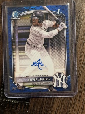 Stiven Marinez 2025 Bowman Chrome 1st Blue Reptilian Auto /150