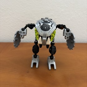 LEGO BIONICLE BOHROK - NUHVOK KAL - 8573 - COMPLETE MANUAL + BOX