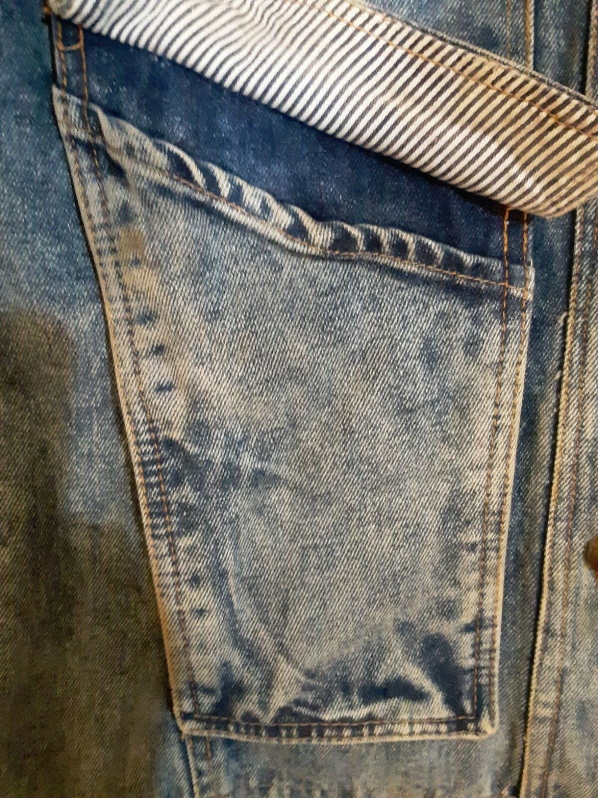 Picture 3 of 20
